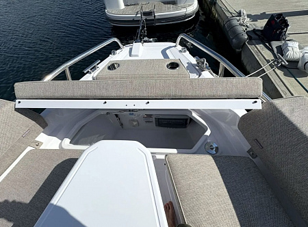 Катер Axopar 29 XC Cross Cabin
